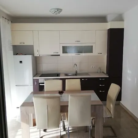 Daire Ivan 2 Dračevac